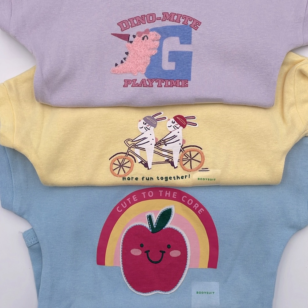 Baby Girl Eco-friendly Organic Cotton Short Sleeve Onesies - 7 outfits - 6-12M‎ - Picture 5 of 12